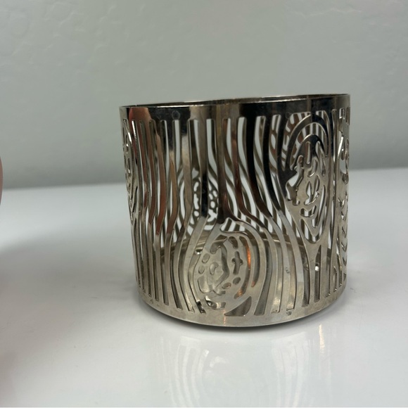 Bath and body works owl metal candle holder - Picture 5 of 7